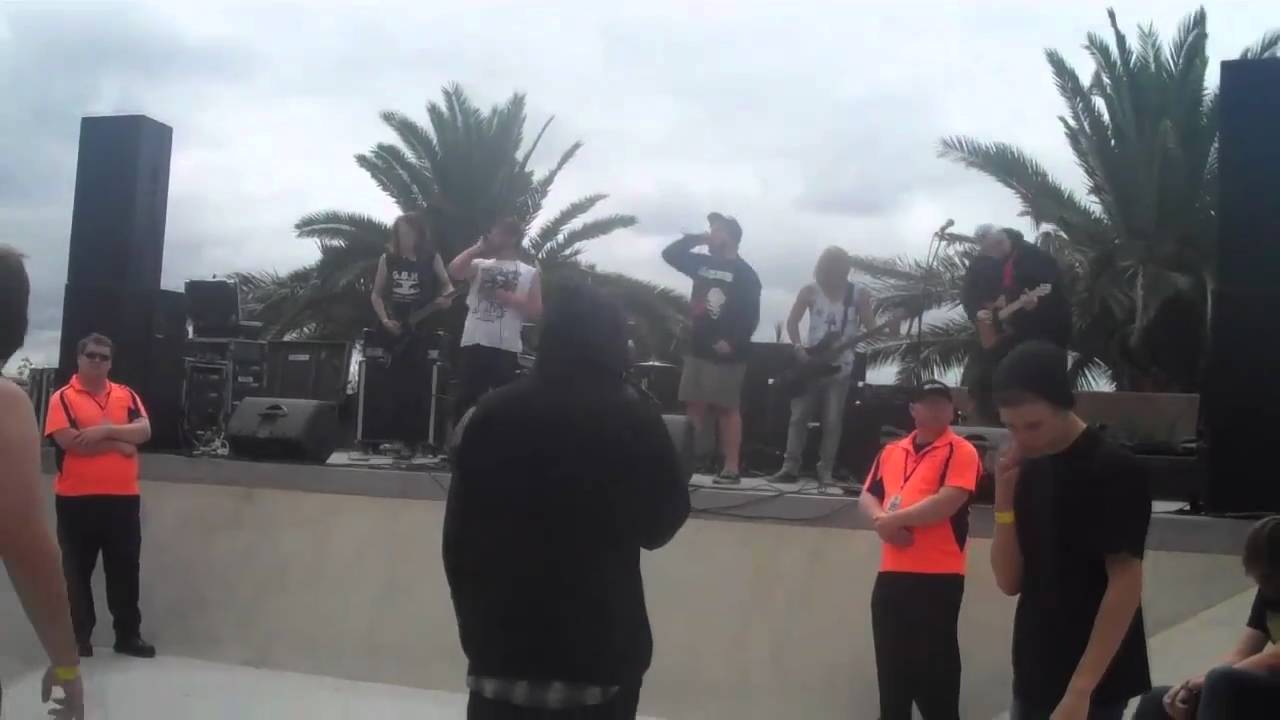 Gold – Full Set live @ Geelong Skatepark, 13/2/11 [720p HD]
