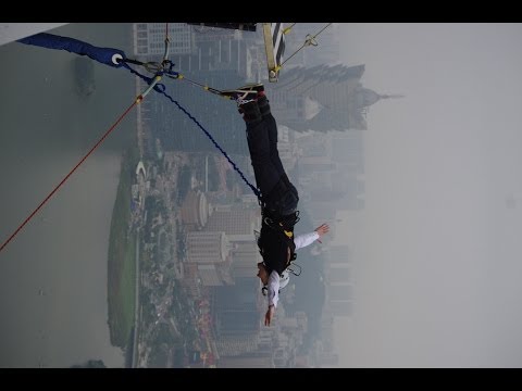 iTravel: Bungee Jumping in Macao